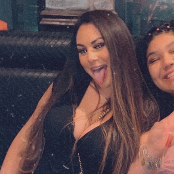 Meet your Posher, Kiara - Picture 1 of 1